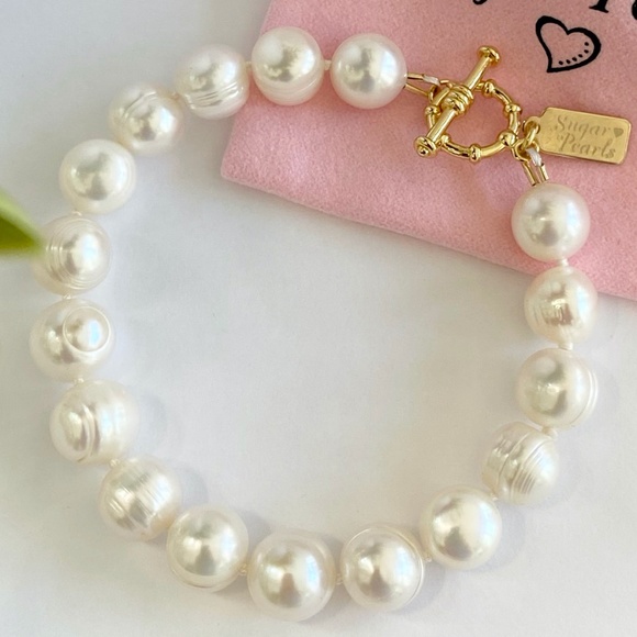 Freshwater Pearl Bracelet with 14K Toggle - Picture 3 of 6